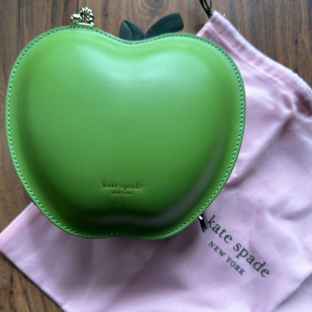 Kate spade green apple novelty purse